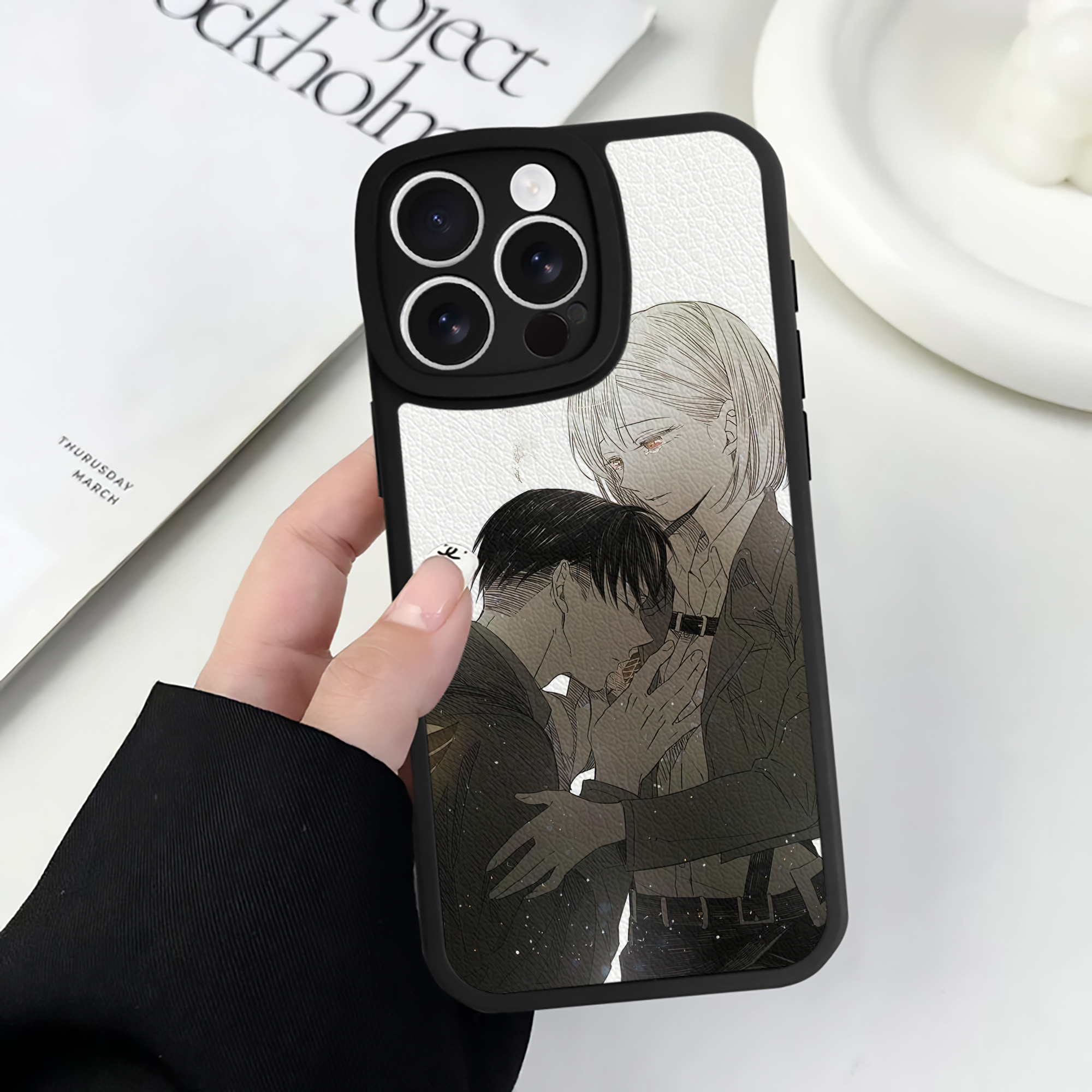 （画像用） 進撃の巨人 Attack on Titan 【iPhone 16シリーズ対応】シリコンスマホケース（レザー調） 材質：シリコン